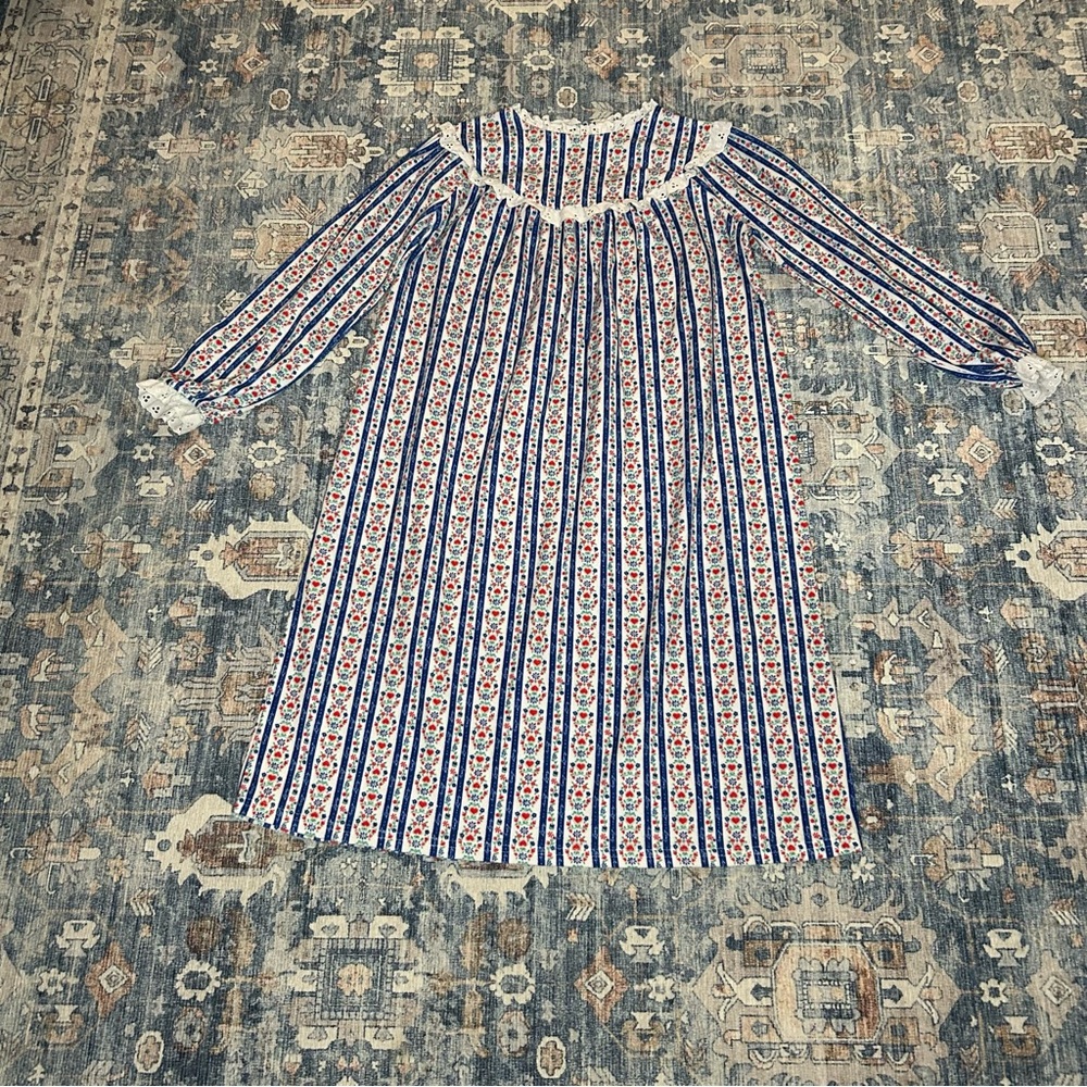 Vintage Charming Kids Nightgown with Floral Stripes